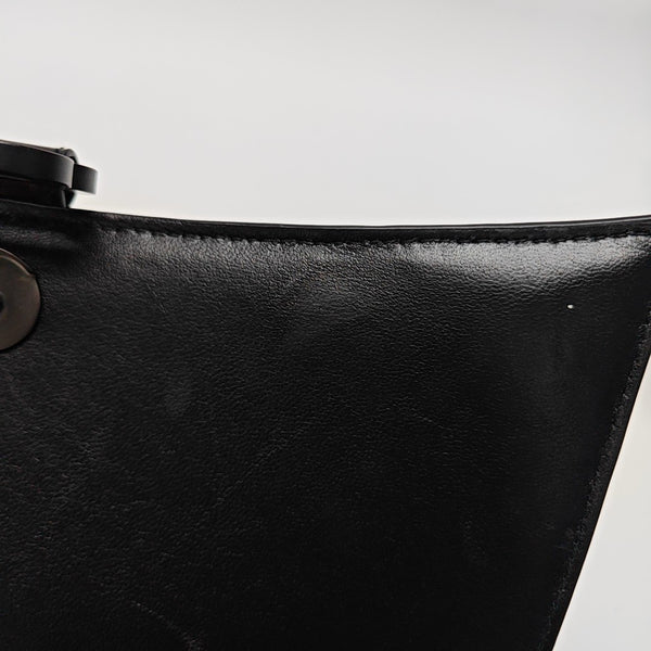 Hourglass Small Calfskin Black