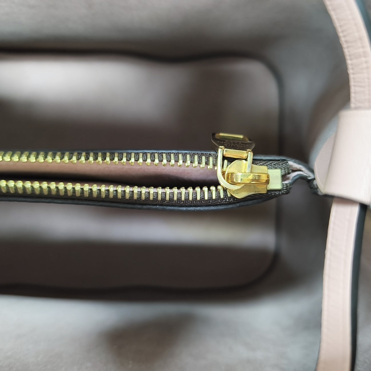 NÉONOÉ MM Monogram Coated Canvas Brown