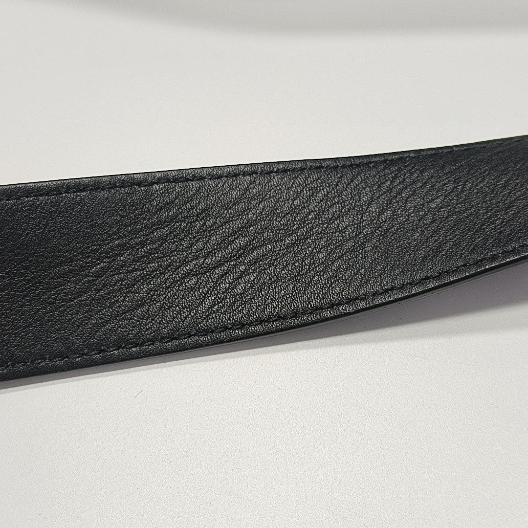 Downtown Medium Calfskin Black