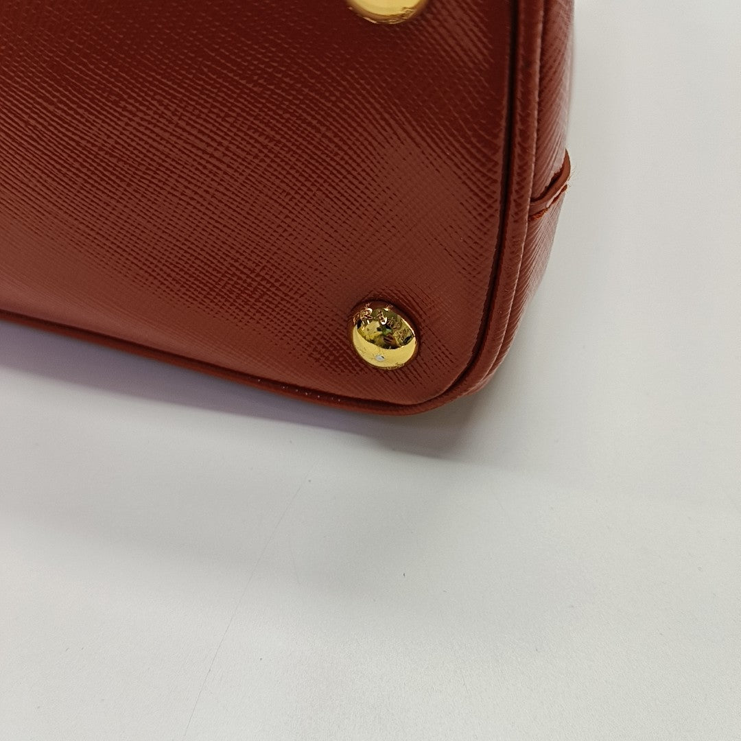 Galleria Small Saffiano Calfskin Orange
