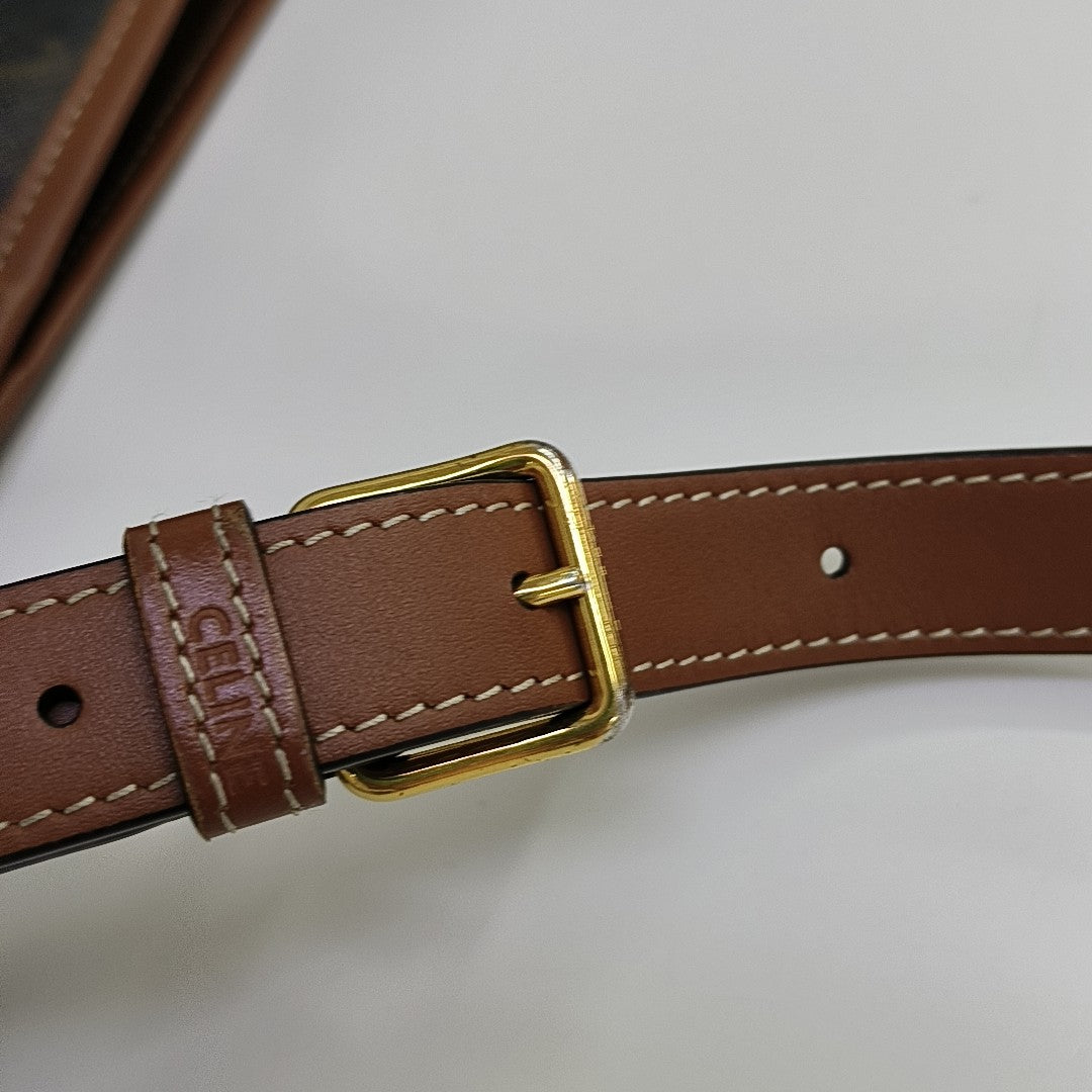 TRIOMPHE CANVAS Small Coated Canvas Brown