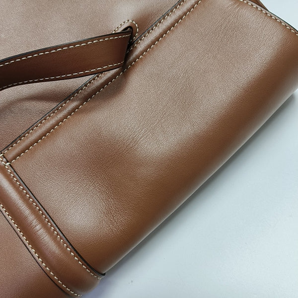 16 Large Calfskin Brown