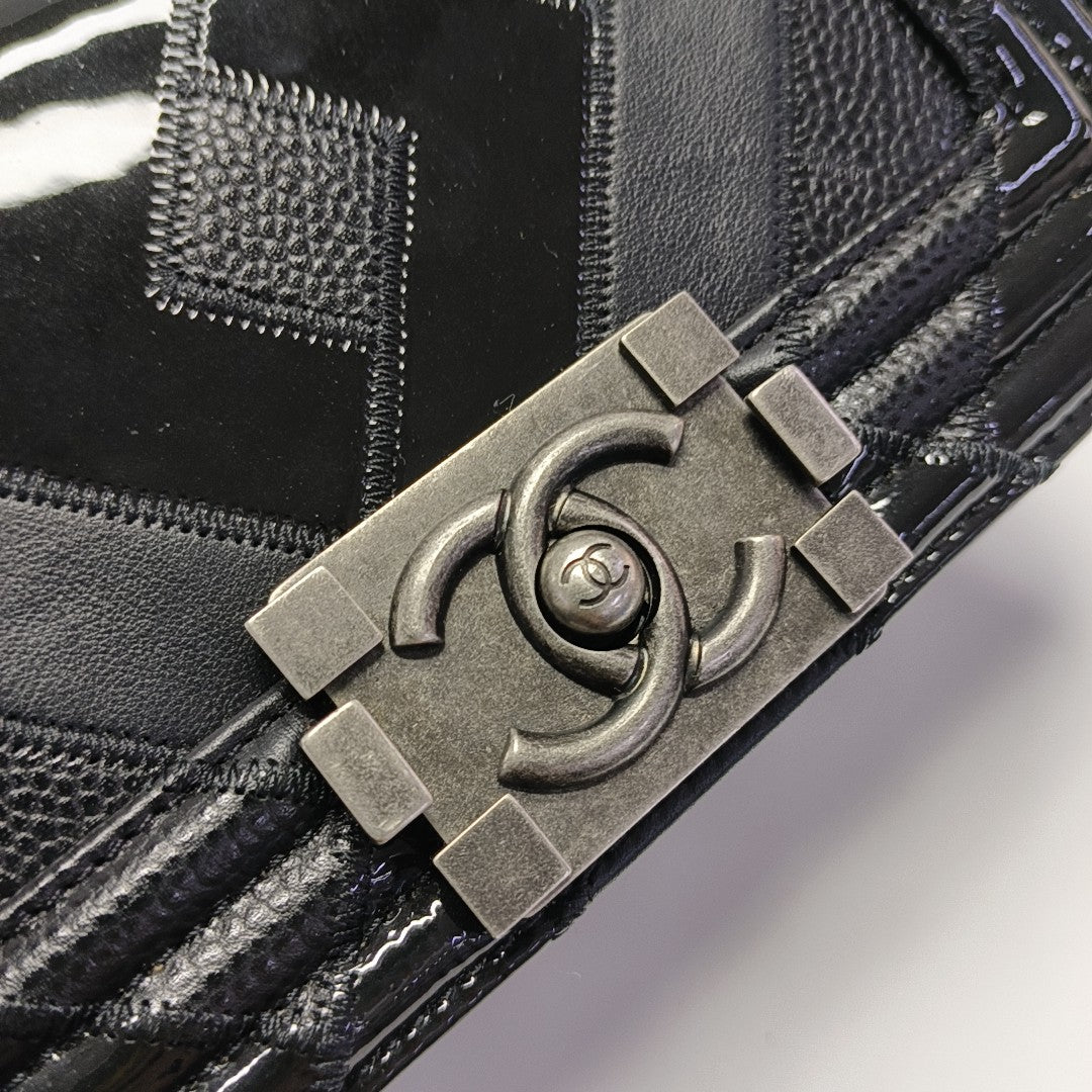 BOY CHANEL Small Quilted Grained Calfskin Black