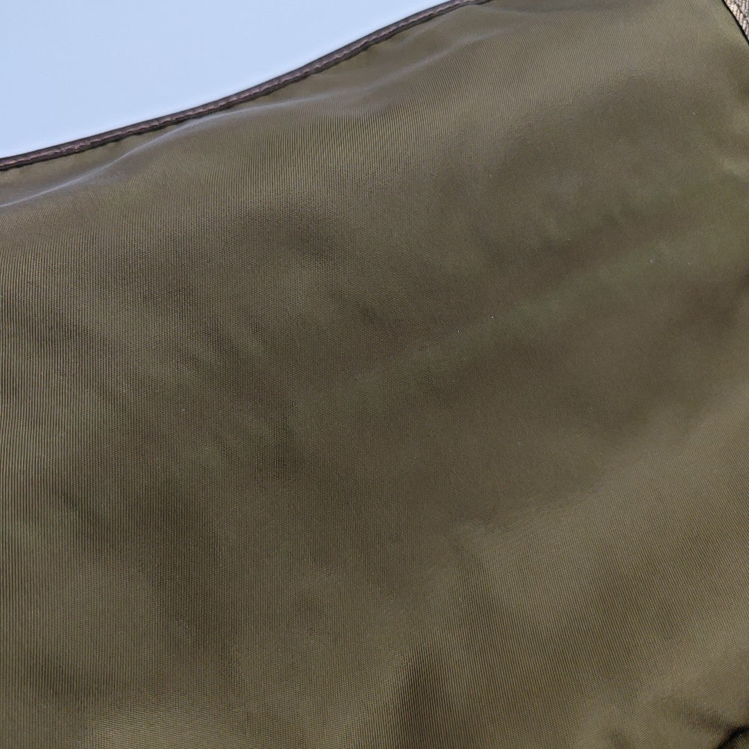 Vela Messenger Bag Nylon Green