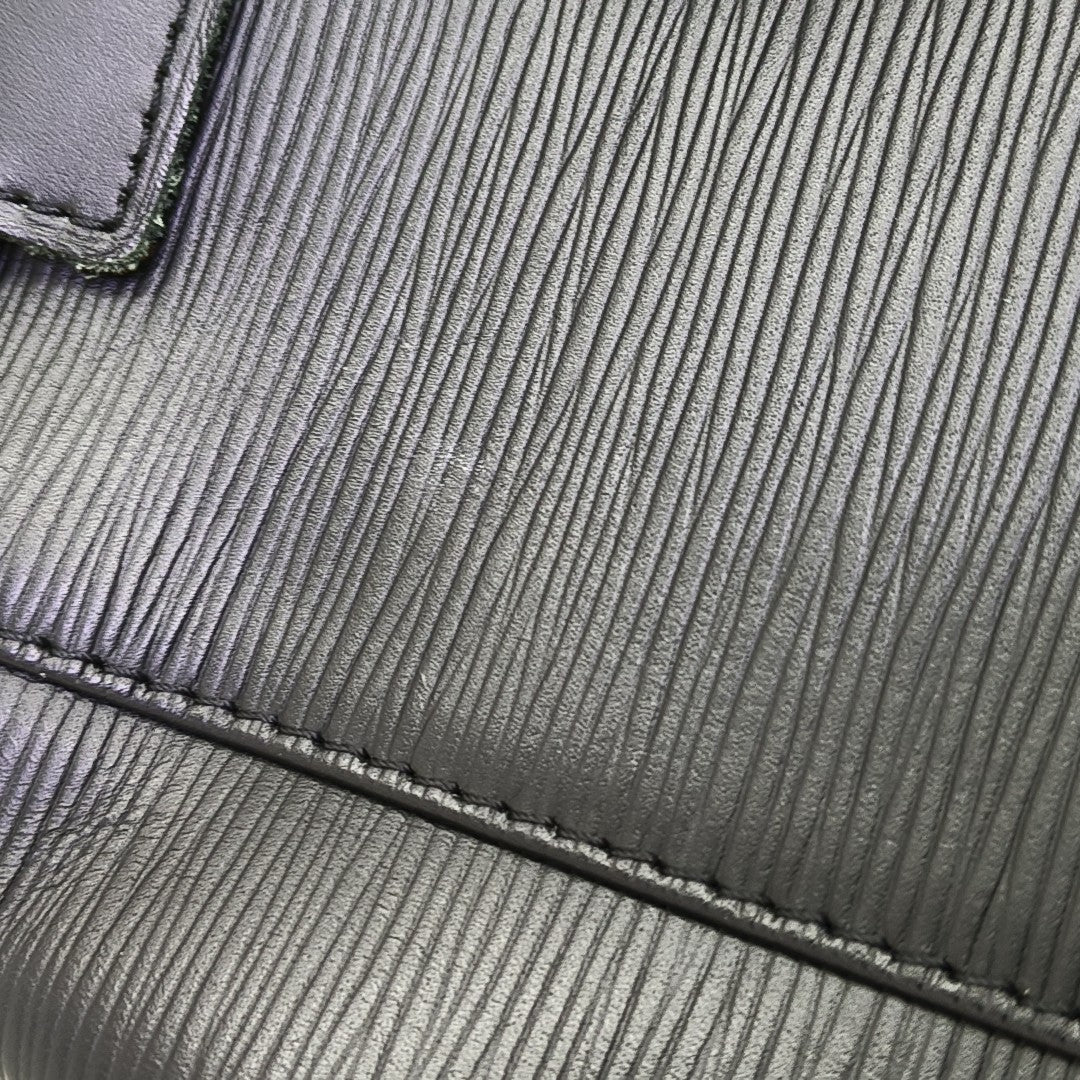 CHRISTOPHER Calfskin Black