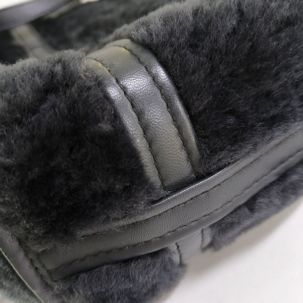 Bazar Fur Black