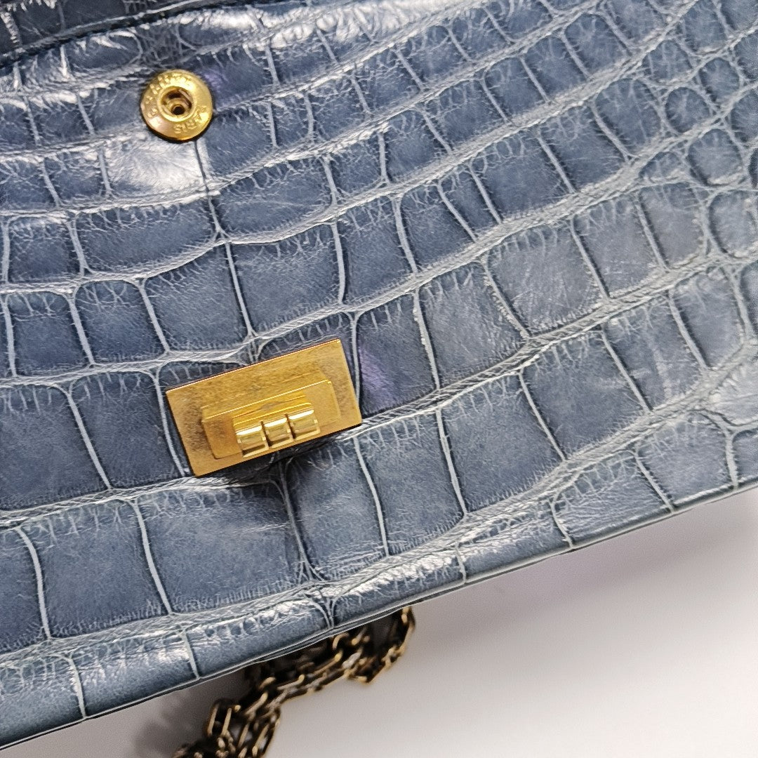 2.55 227 (jumbo) Crocodile Blue
