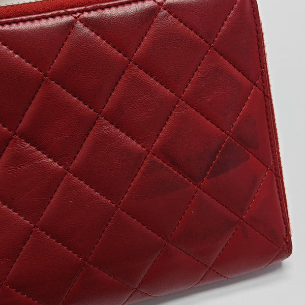 Quilted Lambskin Wallet Red