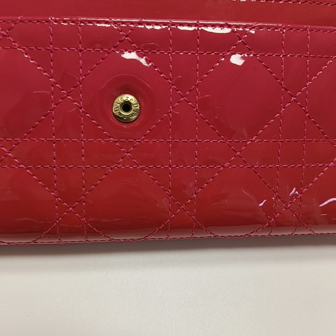 Lady Dior Cannage Piel de Charol Roja