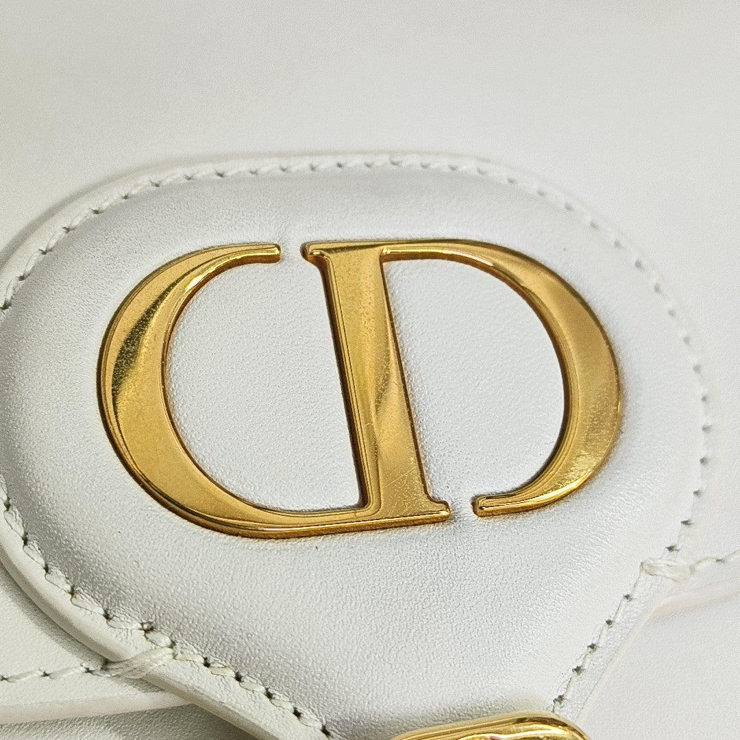 Bobby Medium Calfskin White