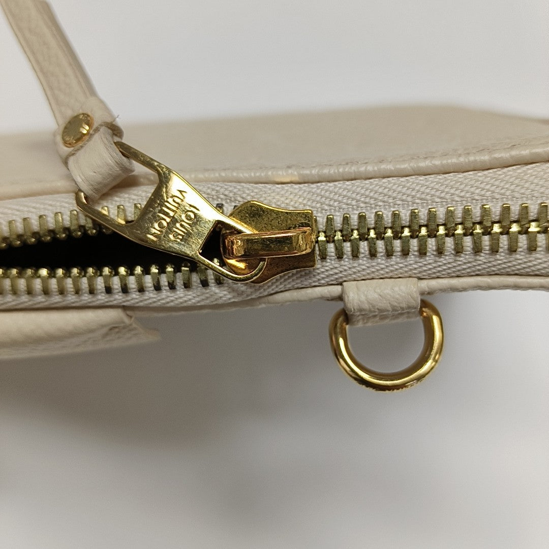 EASY POUCH ON STRAP Calfskin Beige