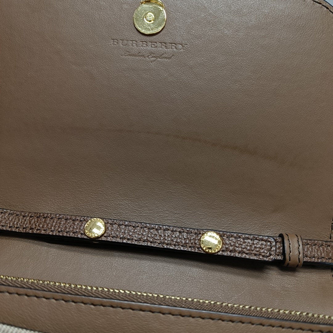 Hampshire Canvas Brown