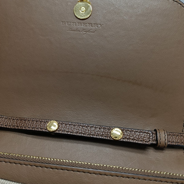 Hampshire Canvas Brown
