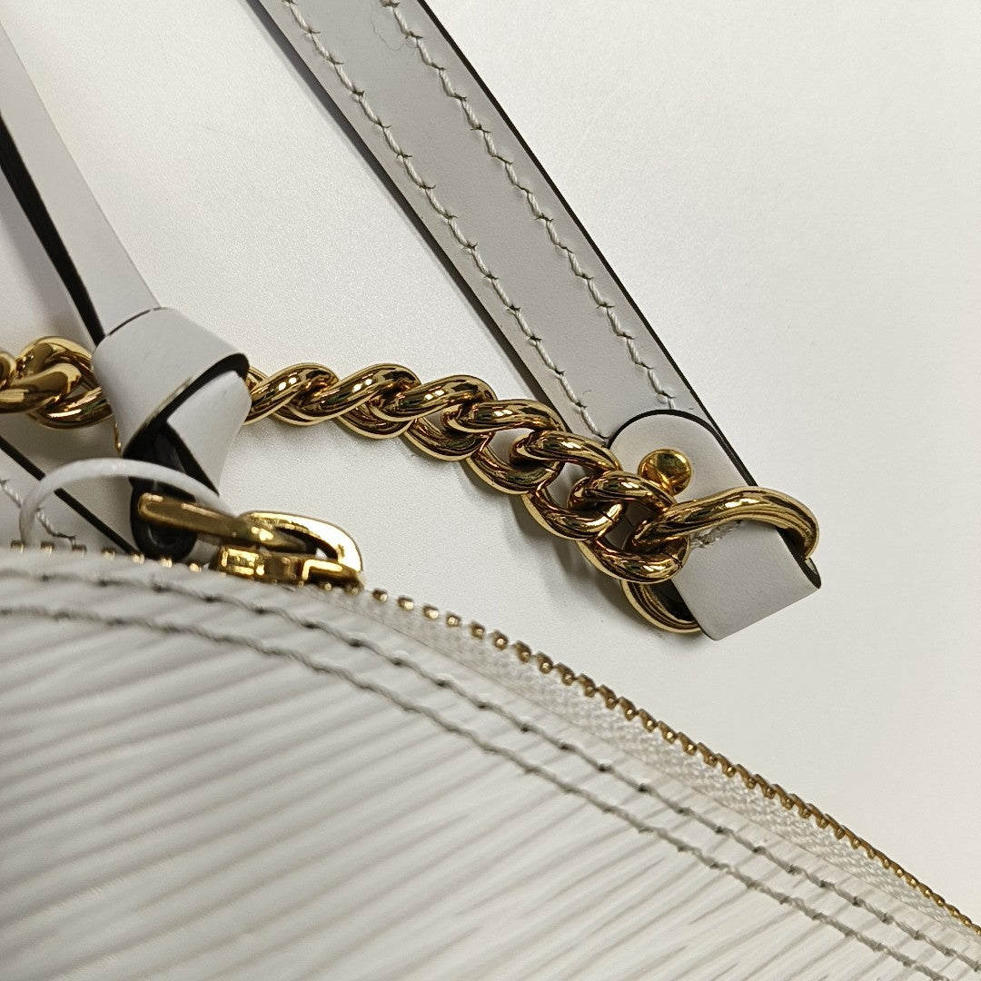ALMA Mini Epi White