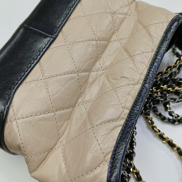 GABRIELLE Small Quilted Calfskin Beige