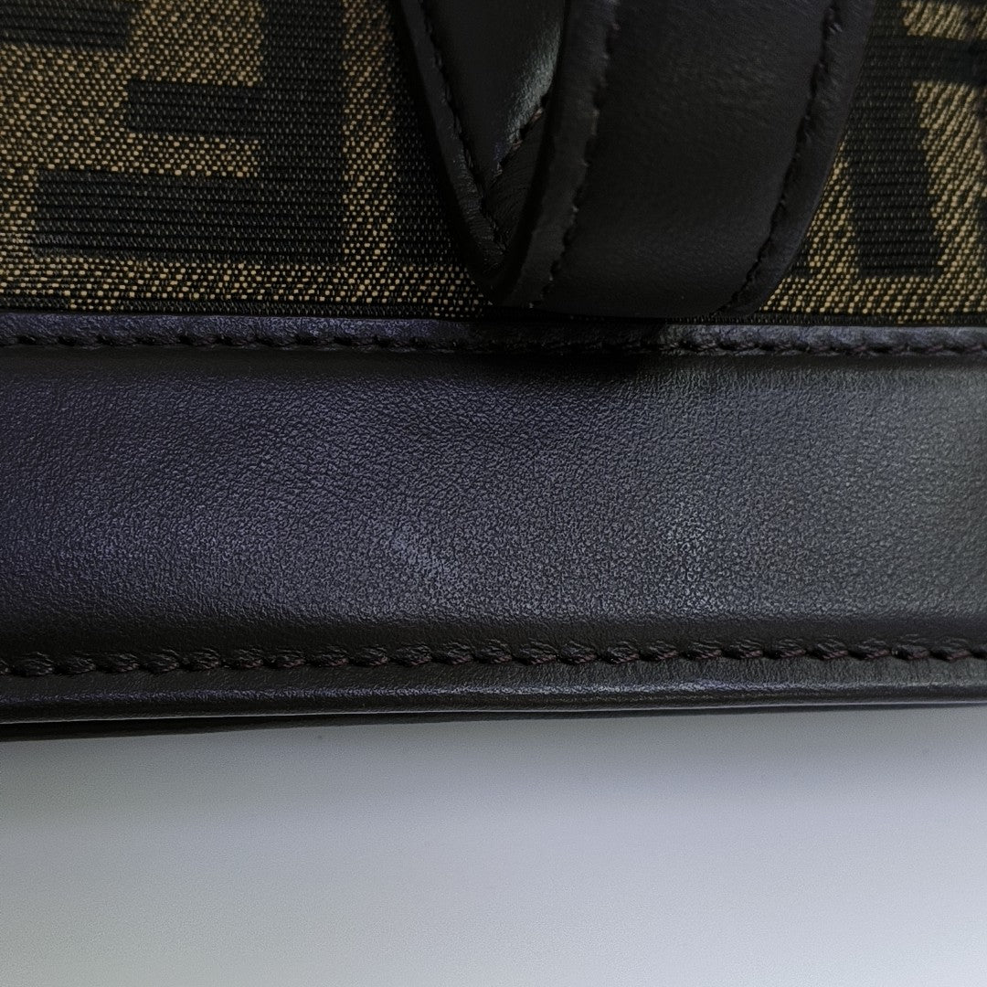 Canvas Shoulder Bag Brown