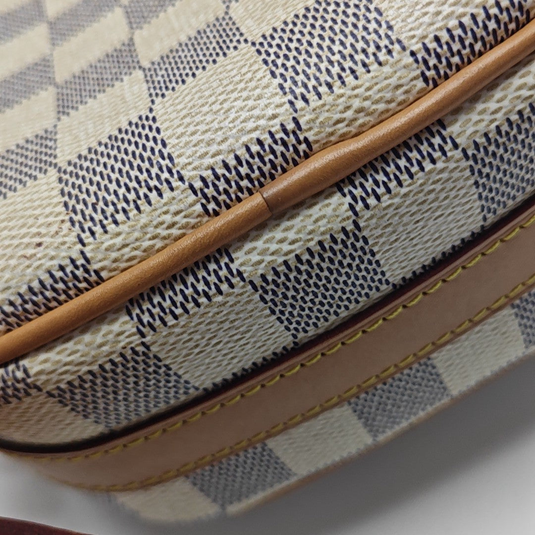 BOITE CHAPEAU PM Damier Azur Coated Canvas White