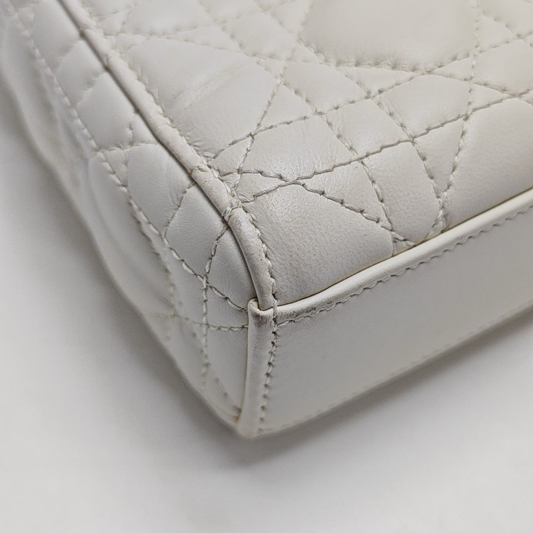 Lady D-Joy Medium Cannage Lambskin White
