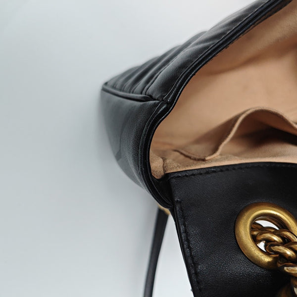 GG Marmont Small Quilted Calfskin Black