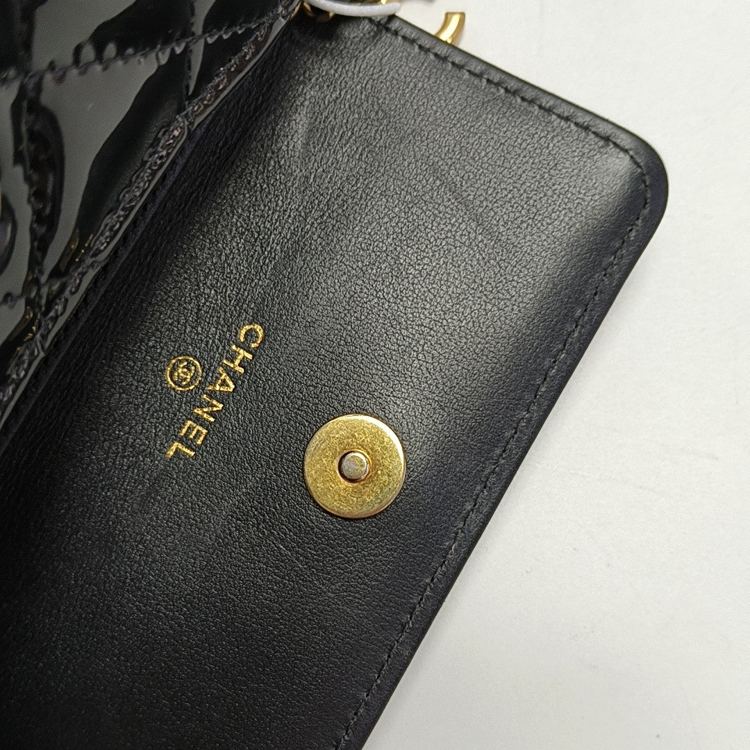 Quilted Patent Leather Black