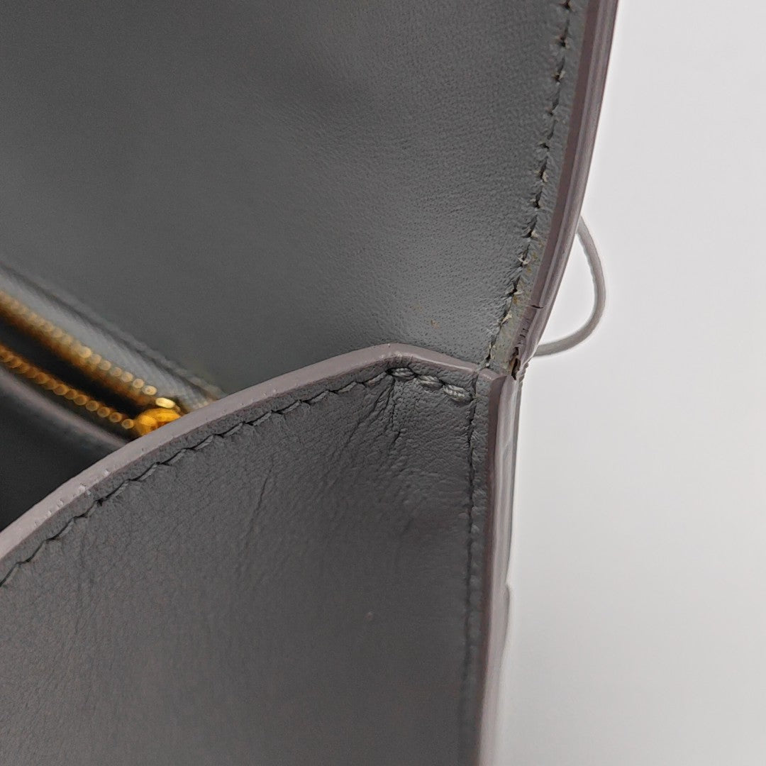 30 Montaigne Calfskin Gray