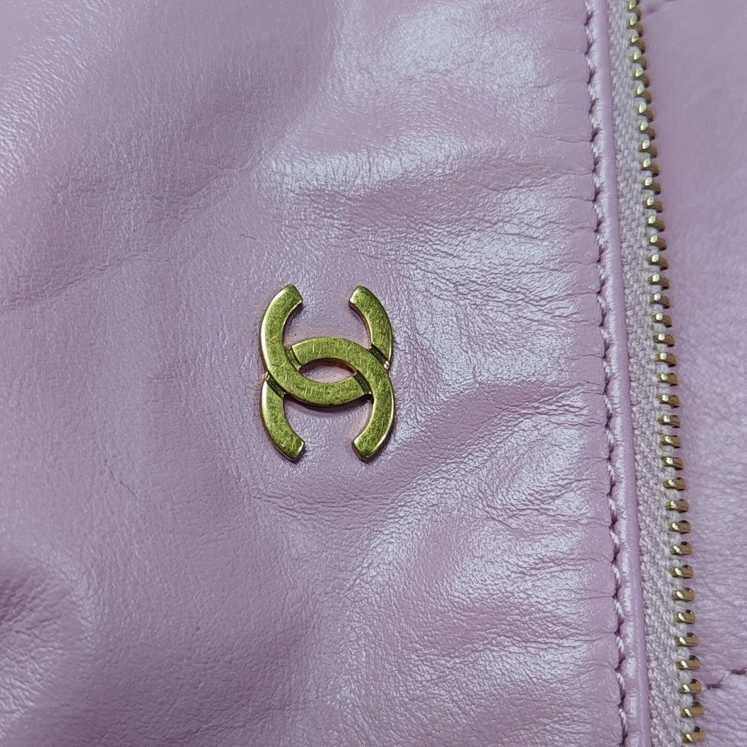CHANEL 22 Medium Quilted Calfskin Pink