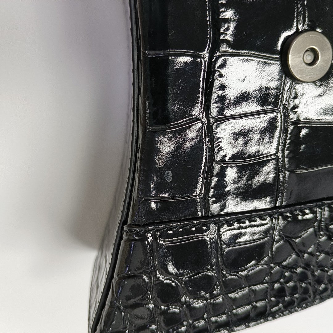 Hourglass Small Calfskin Black