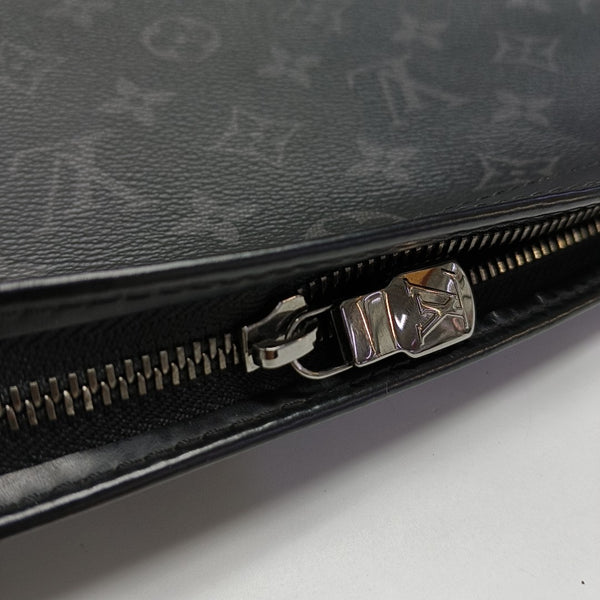 Pochette Voyag MM Monogram Coated Canvas Black