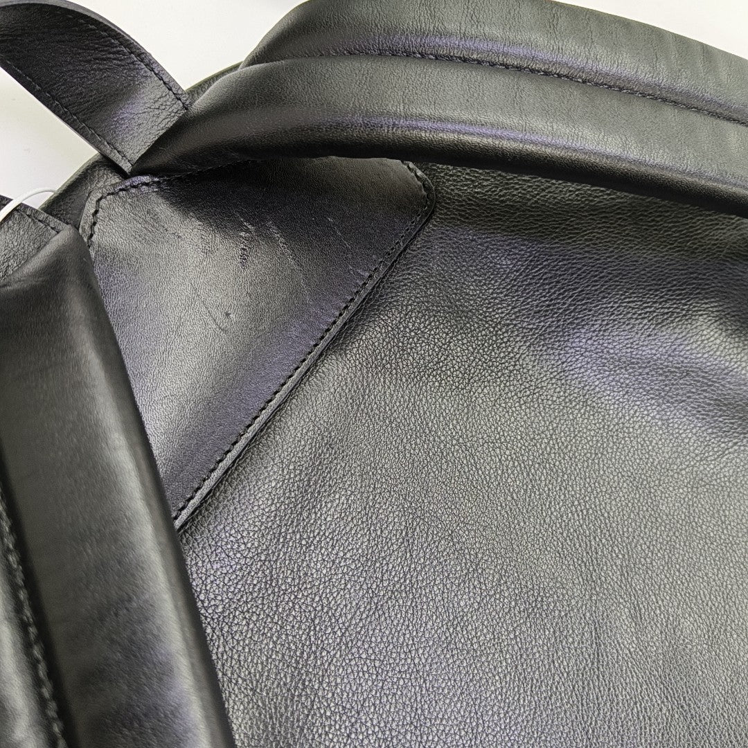Calfskin Backpack Medium Black