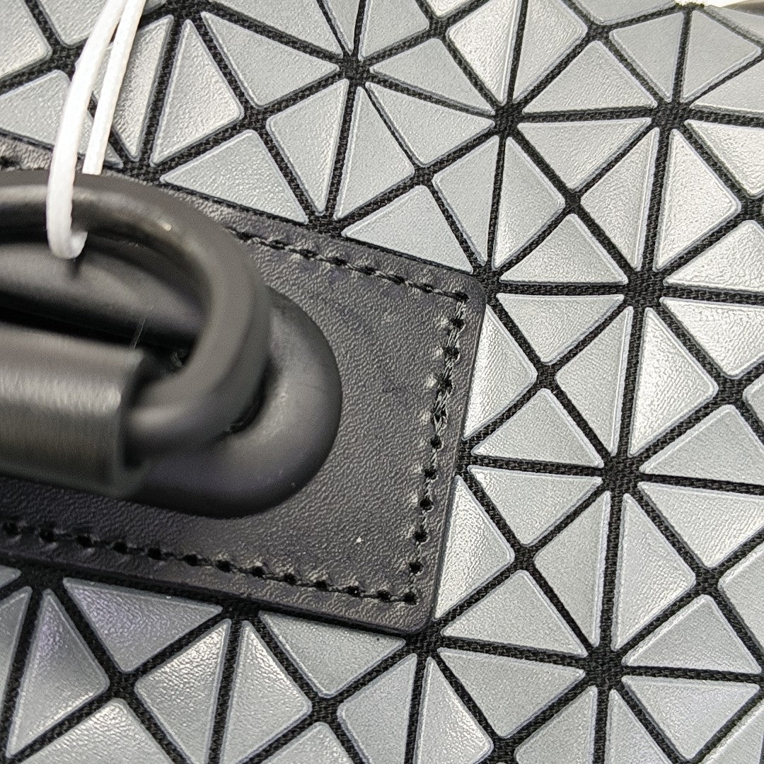 Special Material Shoulder Bag Gray