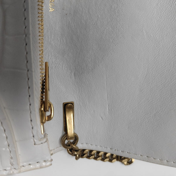 Hourglass Wallet On Chain Mini Calfskin White