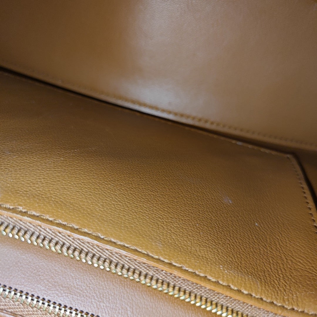 Hourglass Small Quilted Calfskin Brown