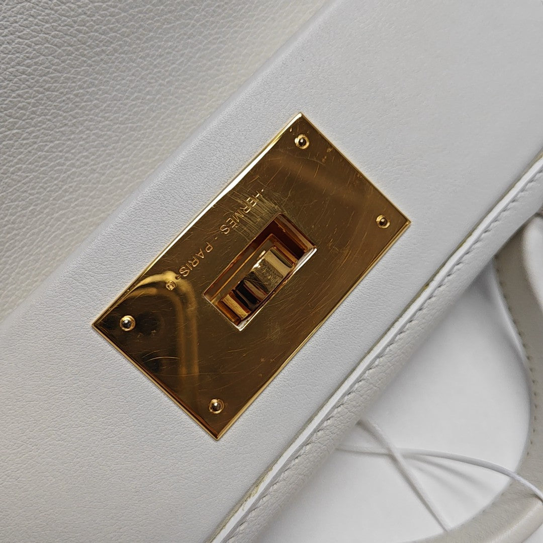 1 21 Evercolor White