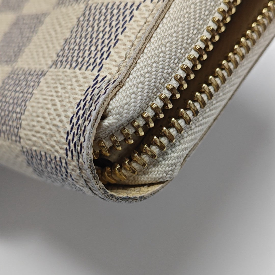 ZIPPY Damier Azur Coated Canvas White Wallet