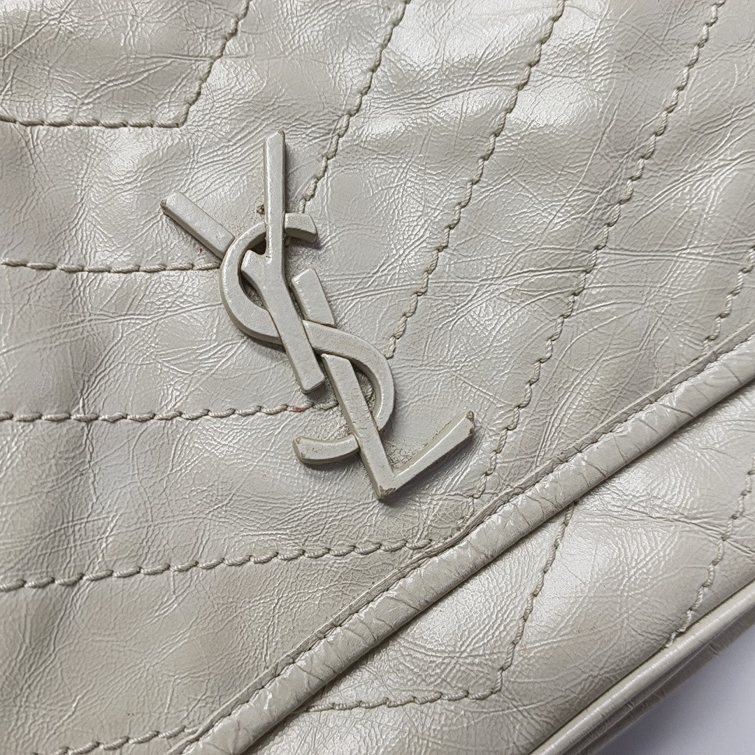 NIKI Small Chevron Calfskin White