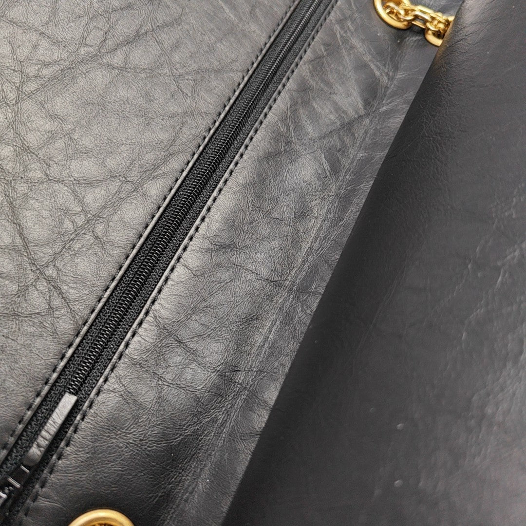 2.55 Maxi Quilted Calfskin Black