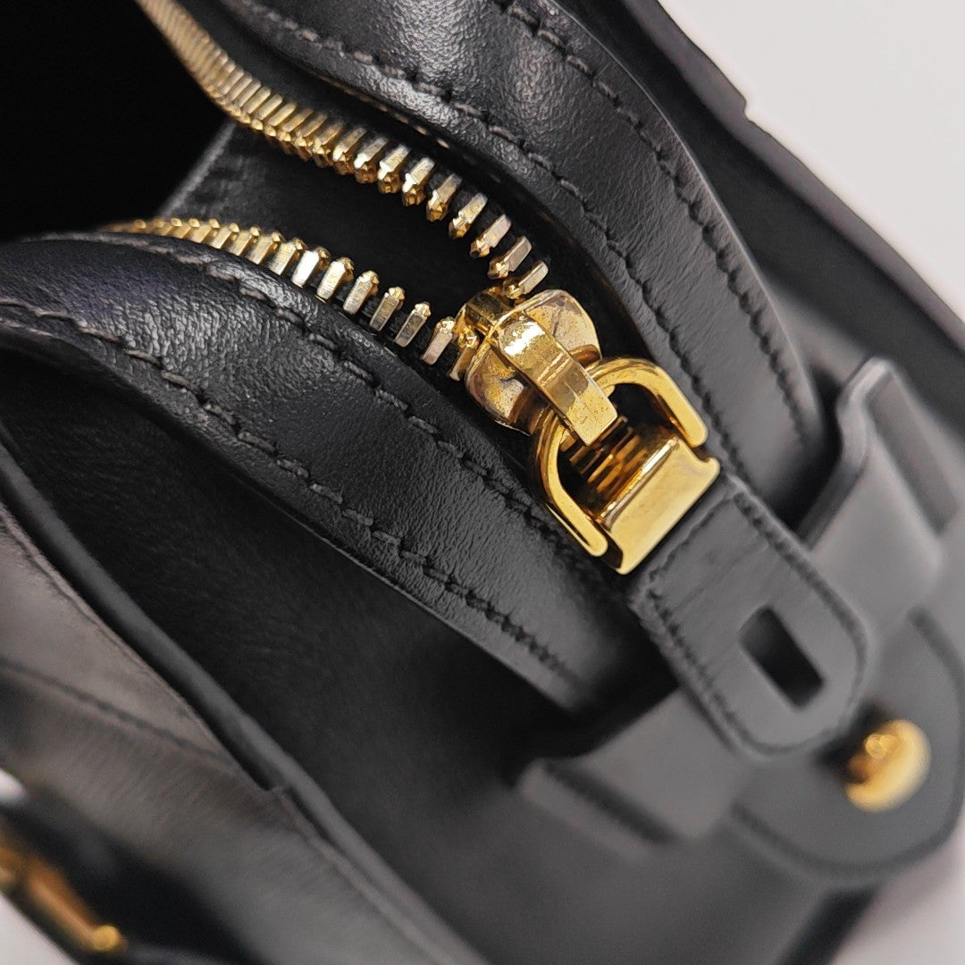 Esplanade Saffiano Calfskin Black