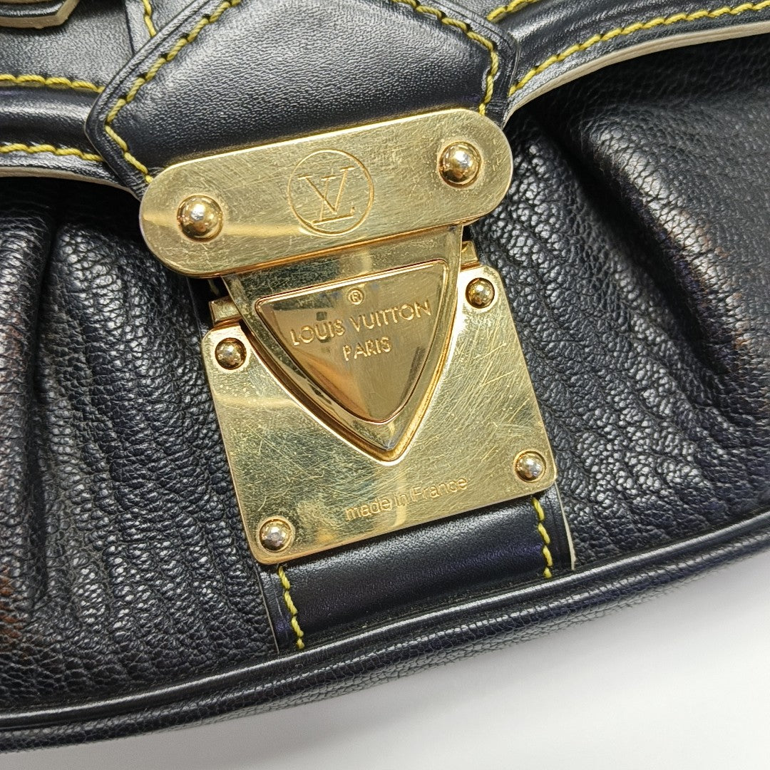 LE SUPERBE Calfskin Black
