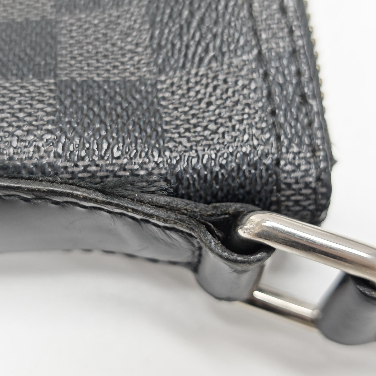 DISCOVERY Damier Graphite Coated Canvas Gray