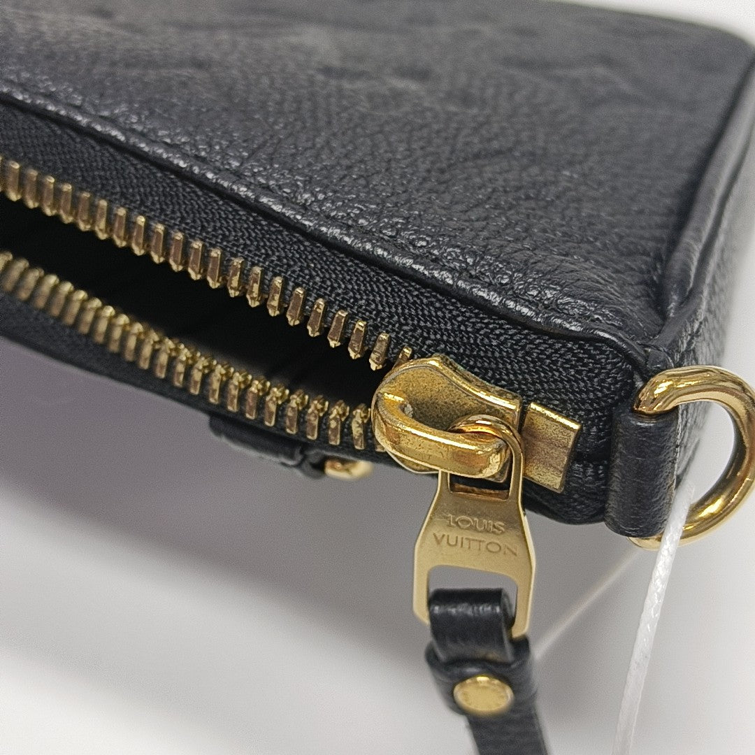 EASY POUCH ON STRAP Monogram Calfskin Black