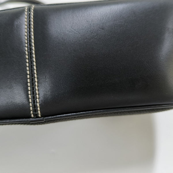 Canvas Black