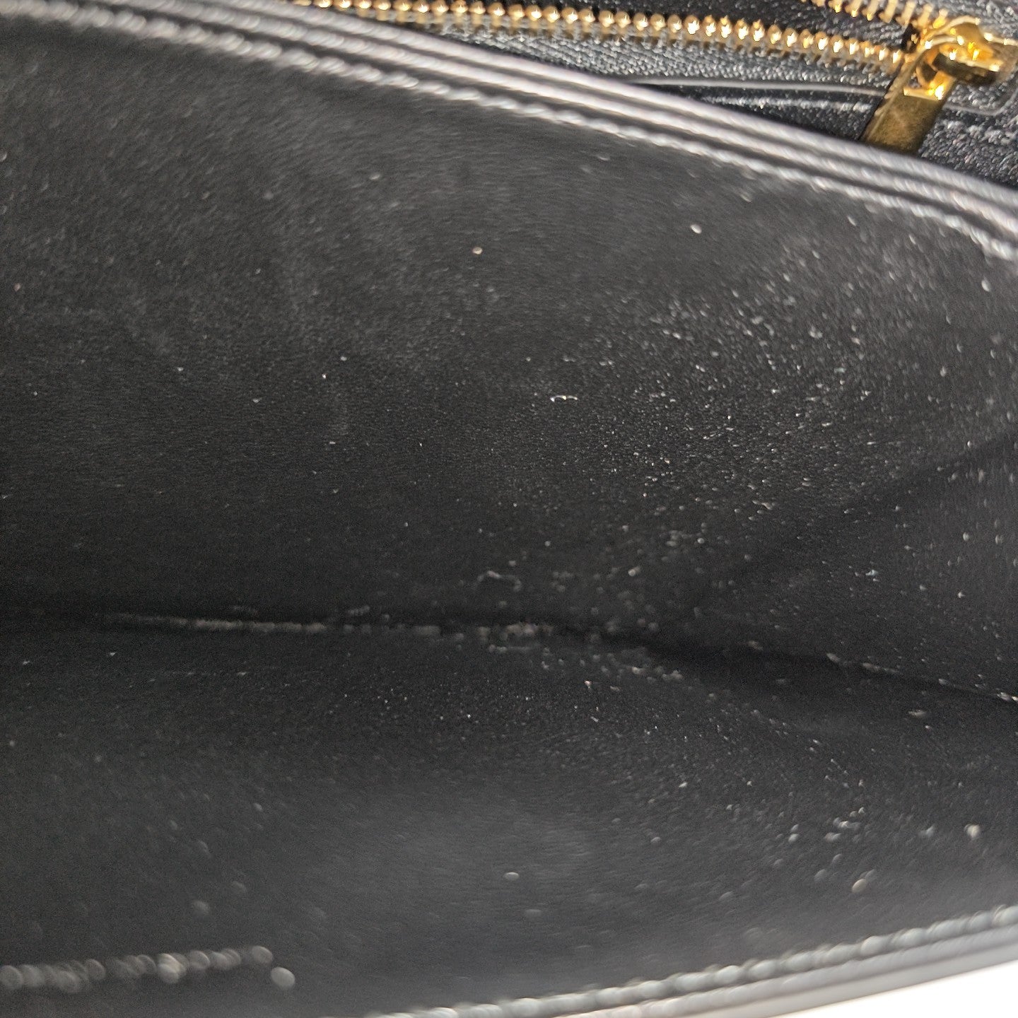 TRIOMPHE Medium Calfskin Black