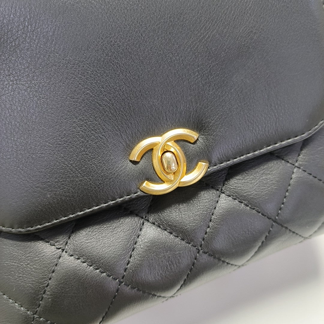 Quilted Calfskin Shoulder Bag Black