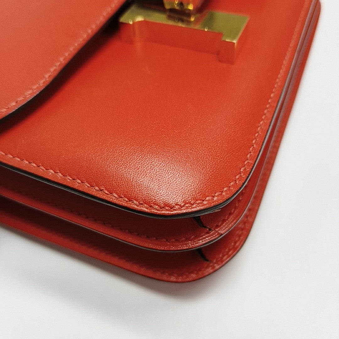Constance 18 Box Calf Rojo