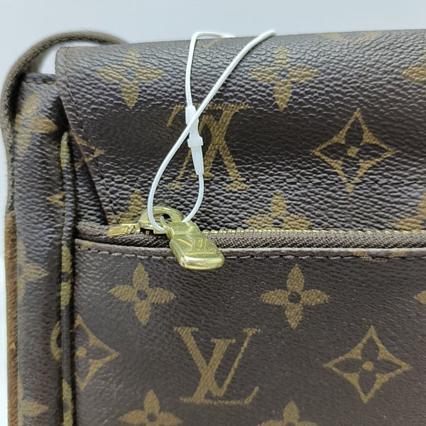 VINTAGE BEAUBOURG MM Monogram Coated Canvas Brown