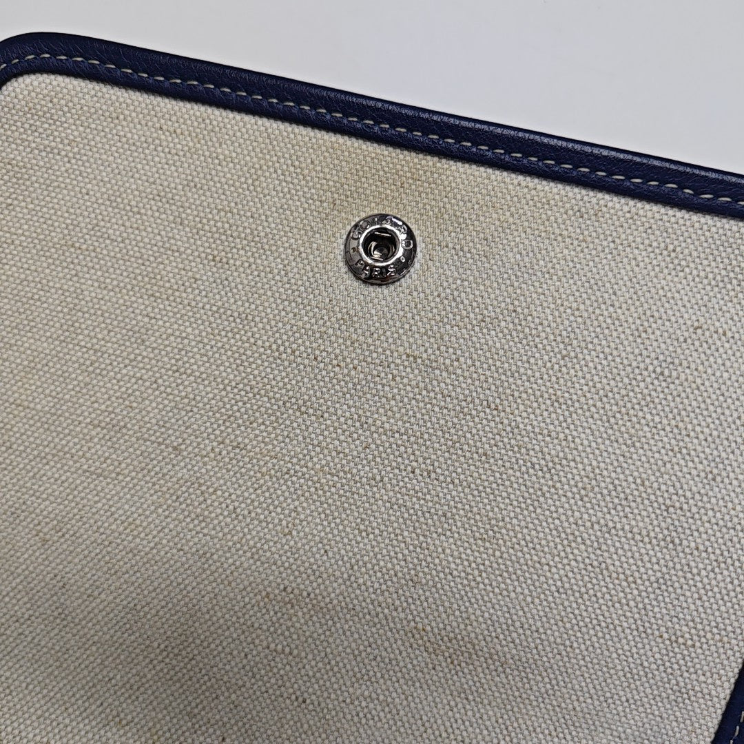 Plumet Coated Canvas Blue