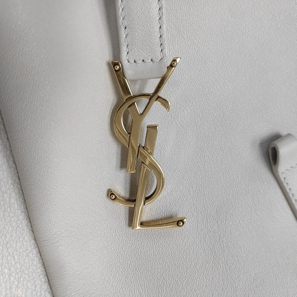 LE 5 À 7 Small Calfskin White