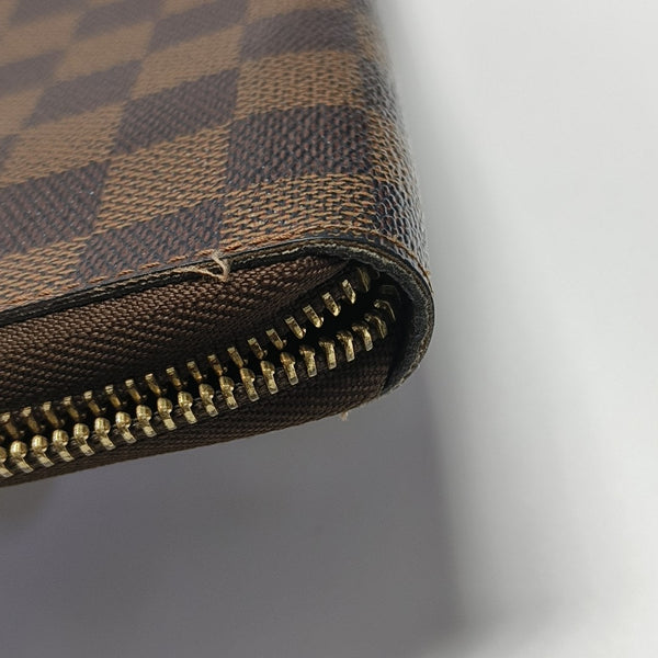 ZIPPY Damier Ebene Coated Canvas Brown Wallet