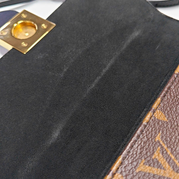 Authenticated pre-owned  LOCKY BB Monogram Coated Canvas Brown - Shoulder Bag at Looply