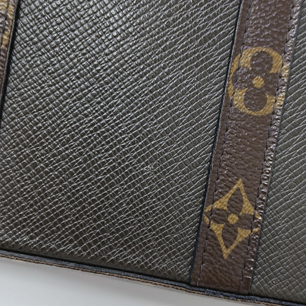 WALLET TRUNK Monogram Calfskin Gray